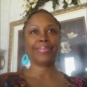 Meet your Posher, Felicie